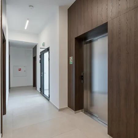 Appartamento Bellevue - 50m Od Plazy - 2 Sypialnie - Widok Na Morze - Easy - Rent *